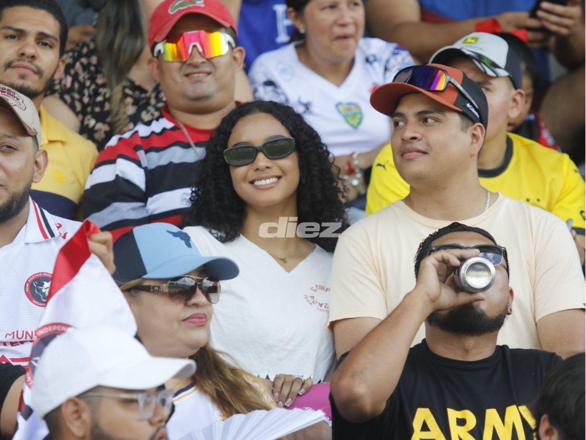 ¿Quién es la bella fotógrafa? Amargura del Independiente, llenazo en Siguatepeque, las 'creídas' y fiesta en el Choloma