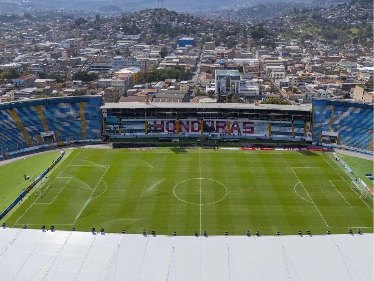 Espectacular: Así luce el Estadio Nacional Chelato Uclés con la nueva fachada y el letrero