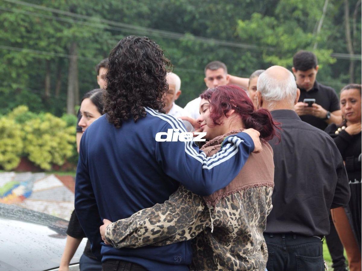 Luto y consternación en el entierro de Vicente Daniel Viera: así fue el último adiós de la leyenda de Olimpia