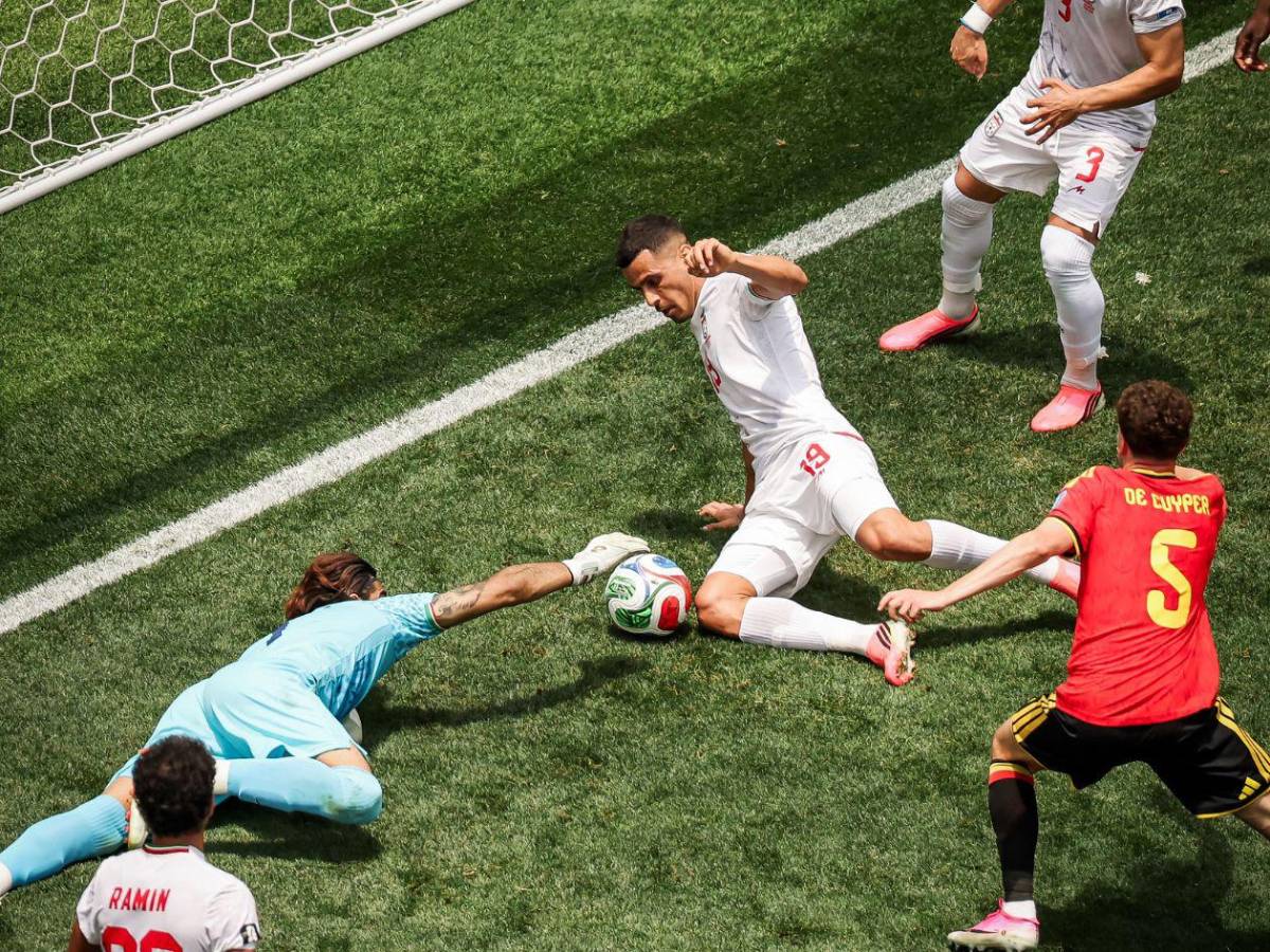 Dormía en las calles y opacó a CR7: quién es Alireza Beiranvand, portero de Irán