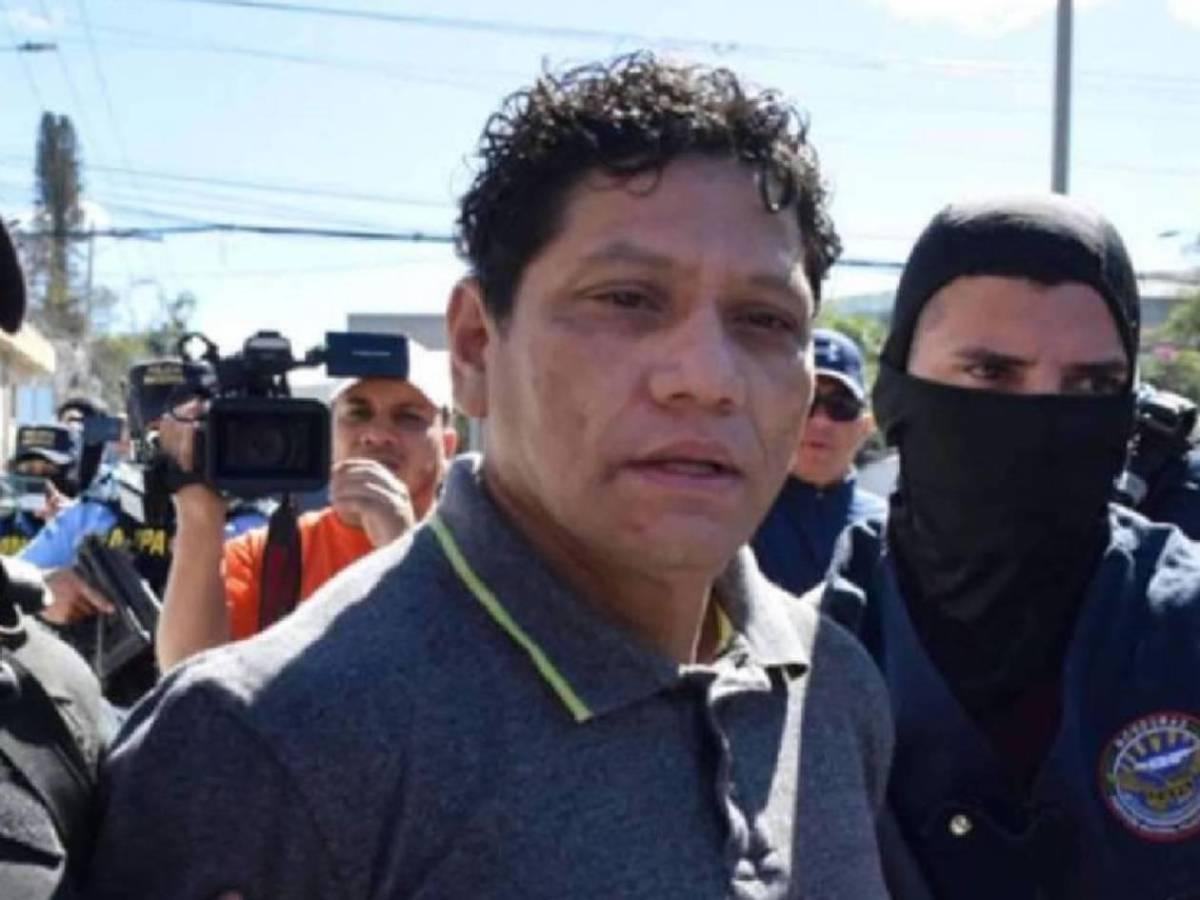 Óscar Pescado Bonilla reaparece jugando al fútbol: el exOlimpia impacta al quedar campeón de torneo en centro penal