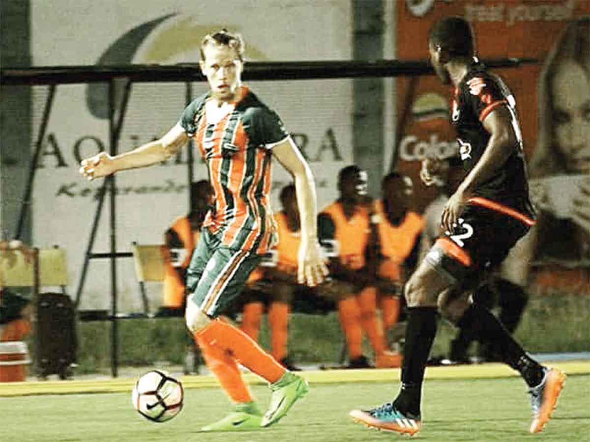 ¡Impactante! Futbolista disputó la final de un Mundial y ahora vive en la calle: “Le di dinero y corrió a comprar comida”