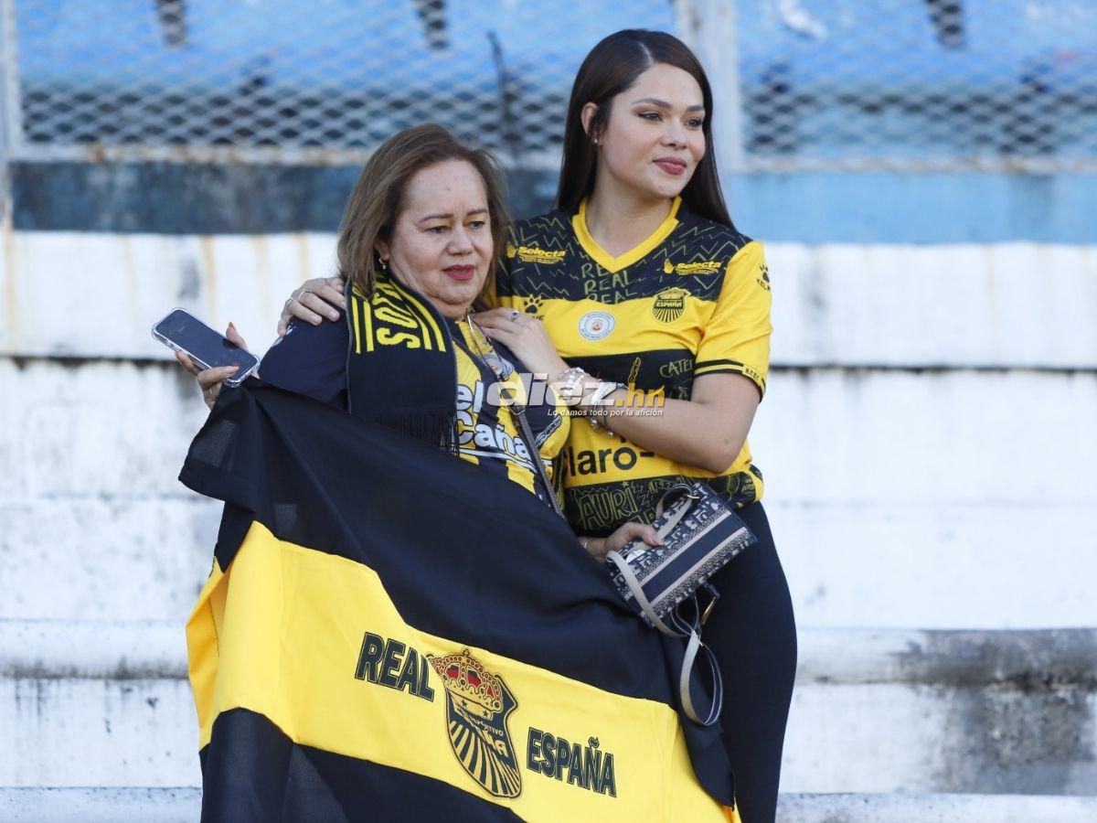 No se vio en TV: Tristeza en Marathón, Real España hizo una fiesta y las bellas chicas que se robó las miradas en el clásico