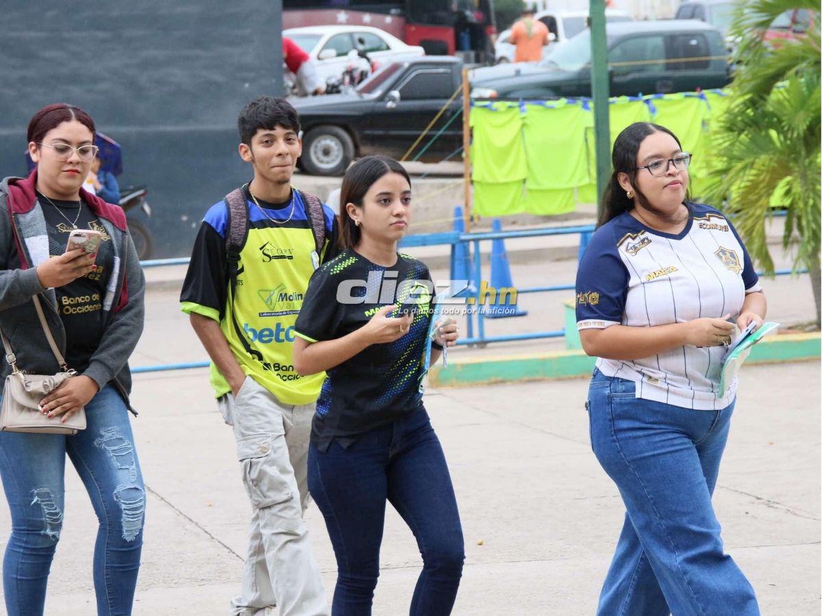 Jugador de Olimpia cautiva con nuevo look, apagón en Juticalpa, bronca de Menjívar con Said y las chicas que enamoraron