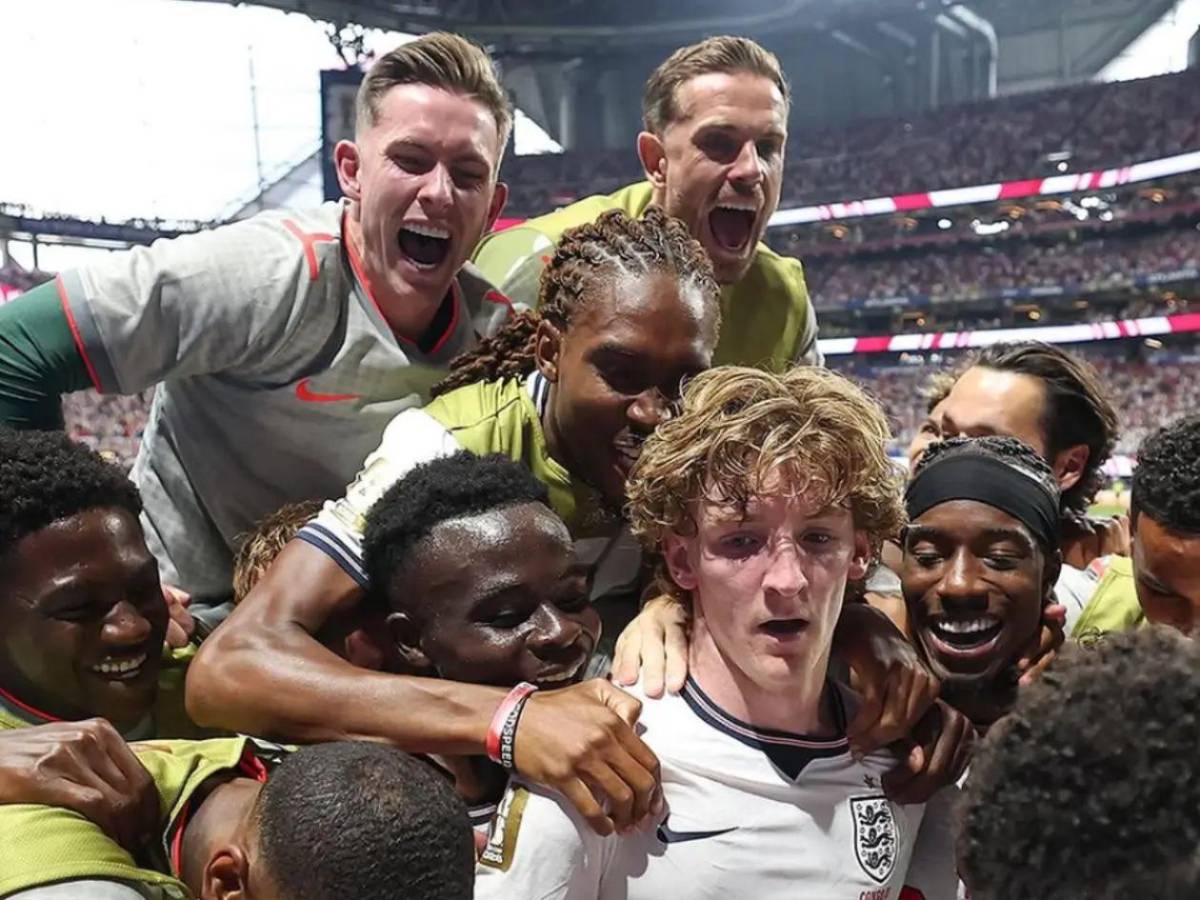 ¡Tensión en el Mundial! Hombre armado asusta a selección en plena concentración