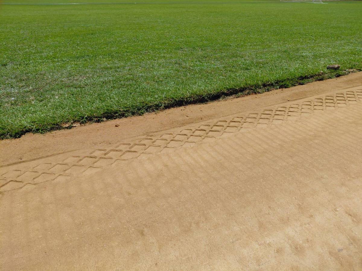 ¡Adiós al charco! Remodelan la pista del Estadio Marcelo Tinoco de Danlí