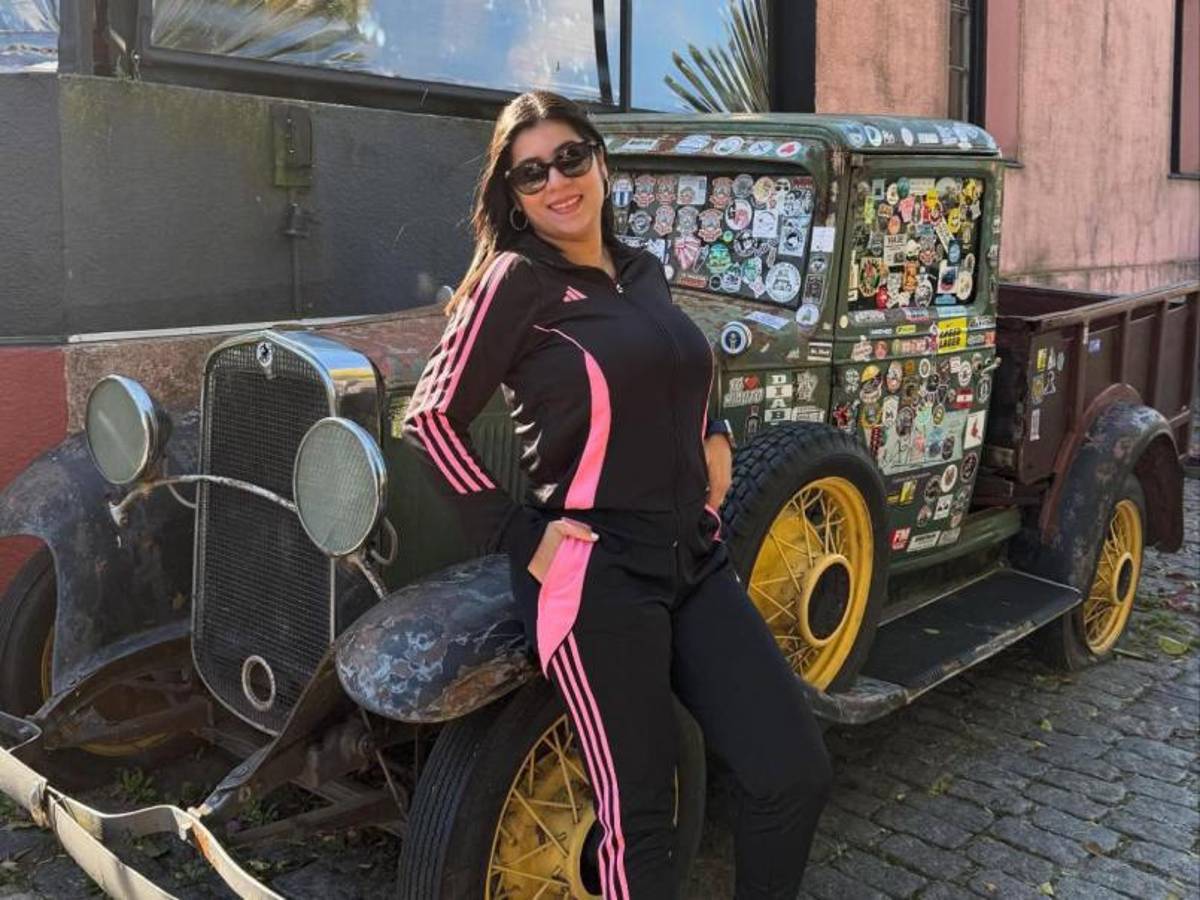 Presentadora hondureña sorprende al anunciar que está embarazada de exfutbolista de Liga Nacional: Una mini murallita