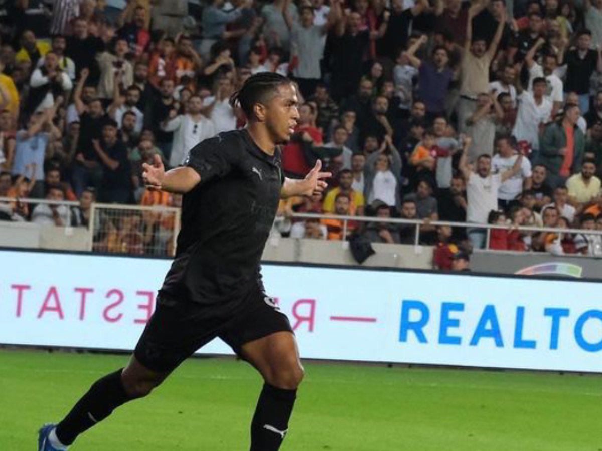 Tragedia familiar, verdadero lugar de nacimiento y su religión, así es la vida de Rigo Rivas, figura de la Selección de Honduras ante Haití