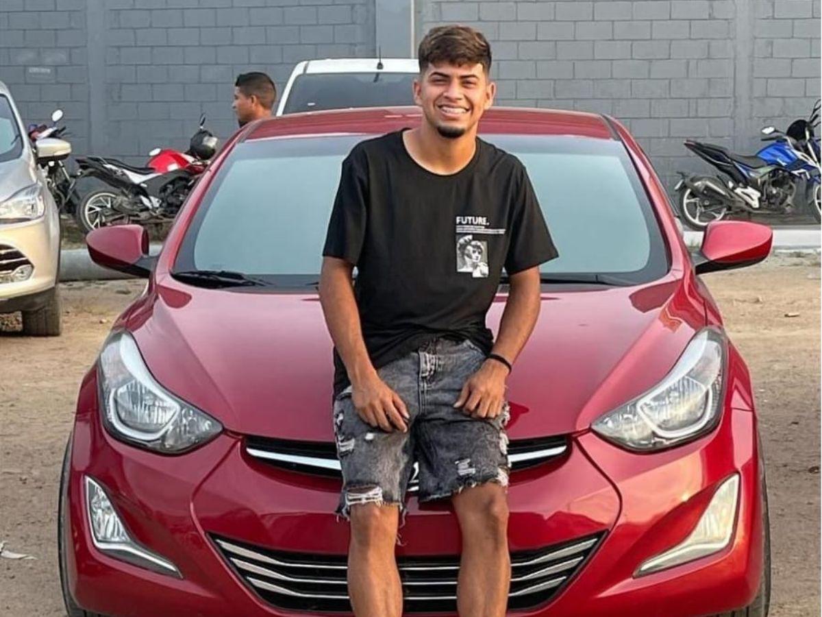 ¡El carro de Clever Portillo quedó destruido! Las fotos que dejó el terrible accidente de tránsito del jugador del Motagua