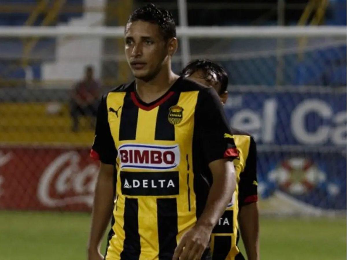 Se coronó campeón con Real España y fue seleccionado de Honduras: César Oseguera sorprende con nueva faceta en USA