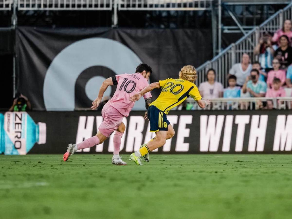 El 'regalo' a Messi, saludo entre Leo y Andy Nájar, celebración del hondureño y el premio que se llevó el 10 del Inter Miami
