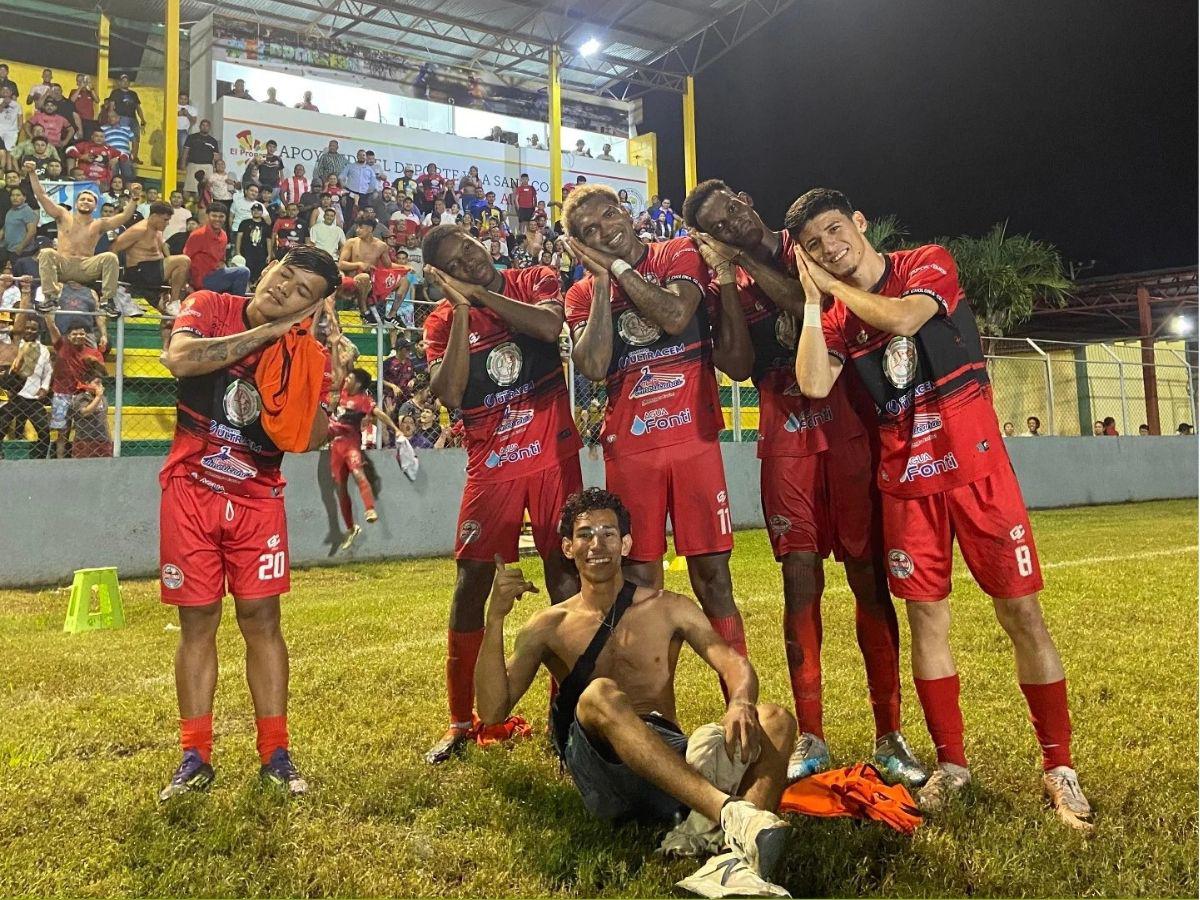 Plantilla del Choloma Liga Nacional de Ascenso gran final Platense ...