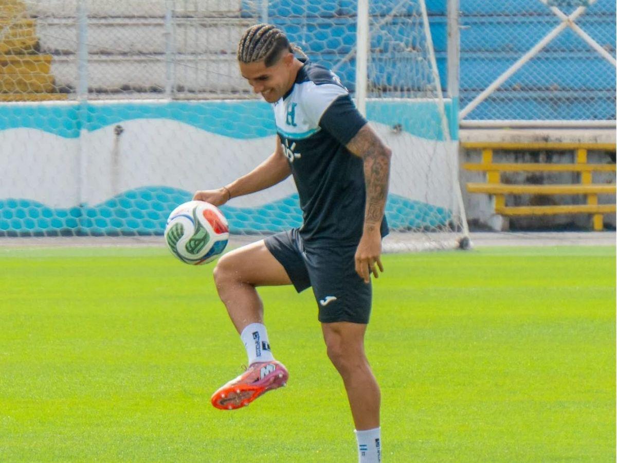 ¿Pelonearon a Dereck? Luis Palma sorprende con exótico look, ¡Honduras entrenó por última vez en suelo catracho!