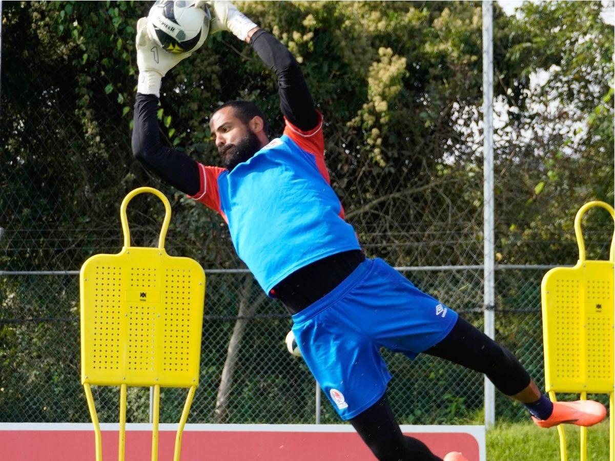 Olimpia se reestructura para tumbar el reinado del Motagua: Fichajes, bajas y renovaciones para el Clausura