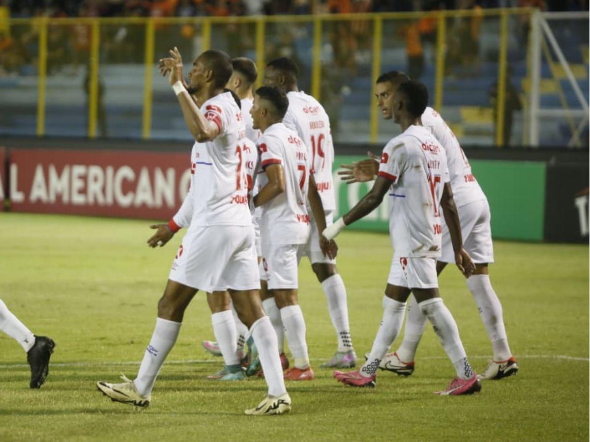 Fichajes: Olimpia y Marathón con bombazos, Leones arma Dream Team y Motagua suma dos altas