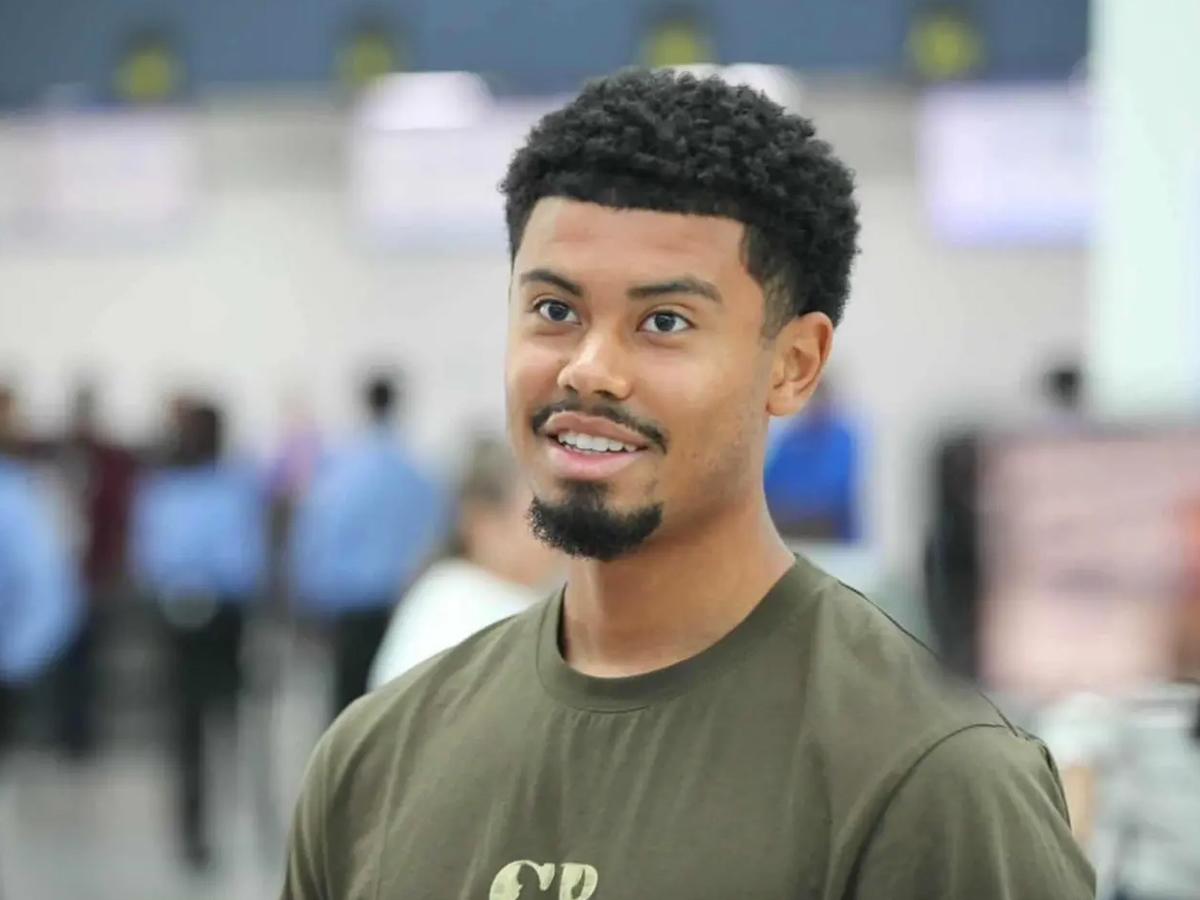 Leonardo Posadas ahora defiende a la 'H'. De Cuba nunca se enteraron de su sangre por parte de papá.