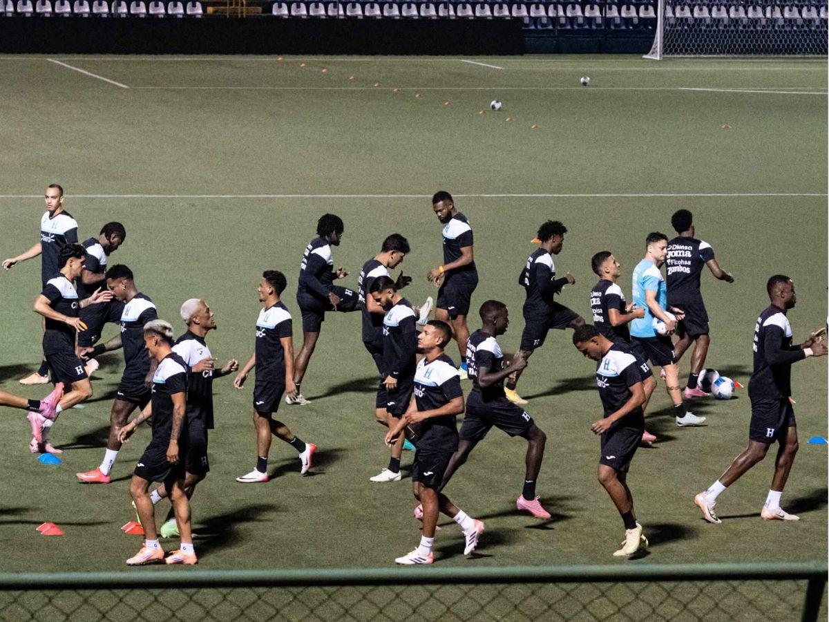 Otro futbolista caído en la Selección de Honduras: defensor central se lesiona y no entrena a horas del duelo ante Nicaragua