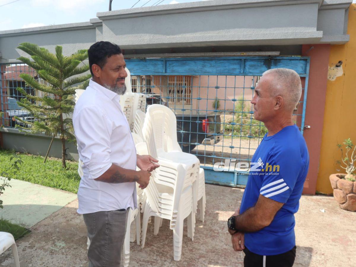 Exjugador derramó lágrimas: Futbolistas y directivos lloran el adiós en velatorio de Hermelindo Cantarero