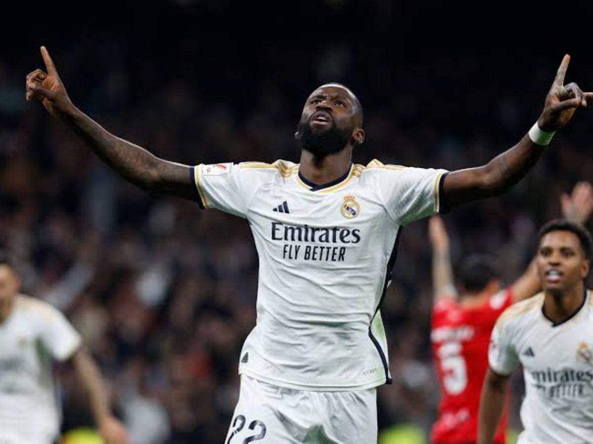 Mourinho mete miedo: el temible once del Real Madrid para ganar LaLiga y Champions