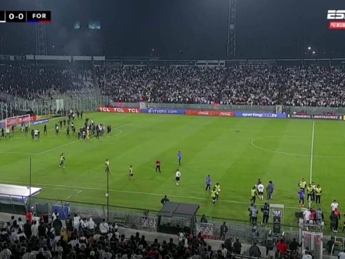 La decisión de Conmebol con Colo Colo, el mensaje de FIFA y la reacción de Vidal ¿Cuántos muertos hay tras la tragedia?