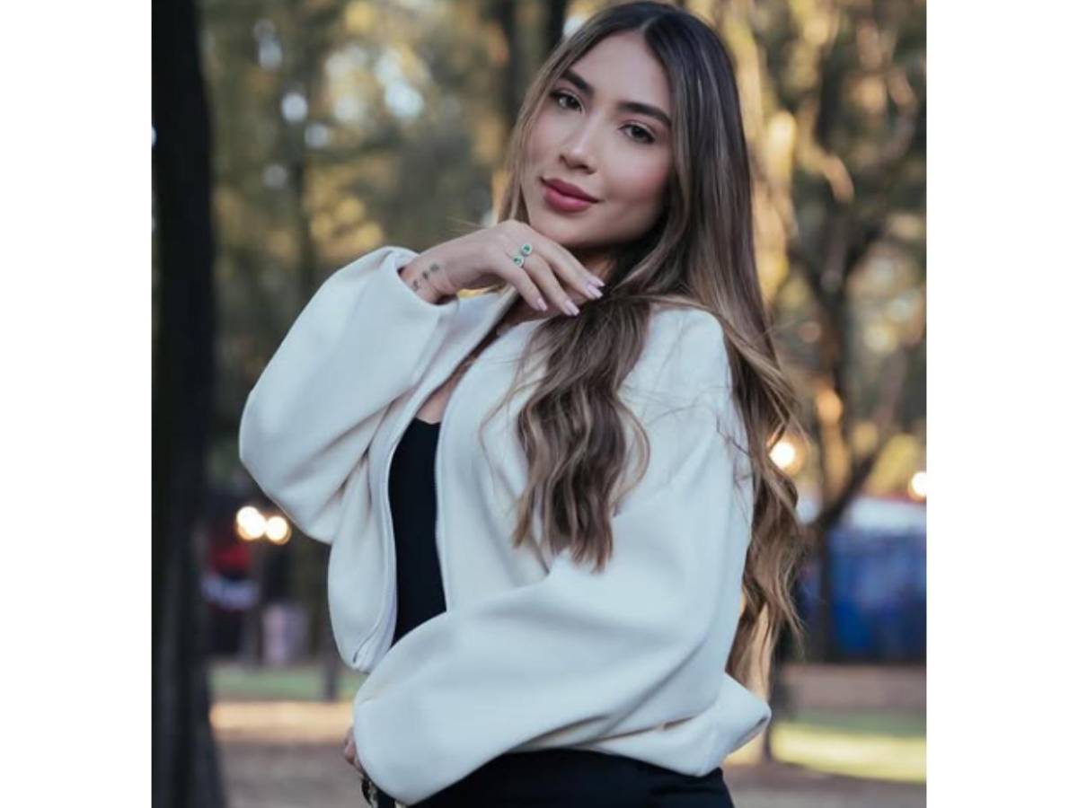 Jhon Durán, aliado de Cristiano, fue encontrado con exnovia de un compañero ¿Quién es y qué hace La Suprema?