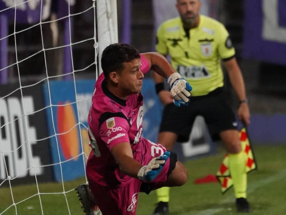 Pedro Troglio ganó su primer juego con Instituto de Córdoba, pero el equipo sufre insólito robo: “no reflejan los valores”