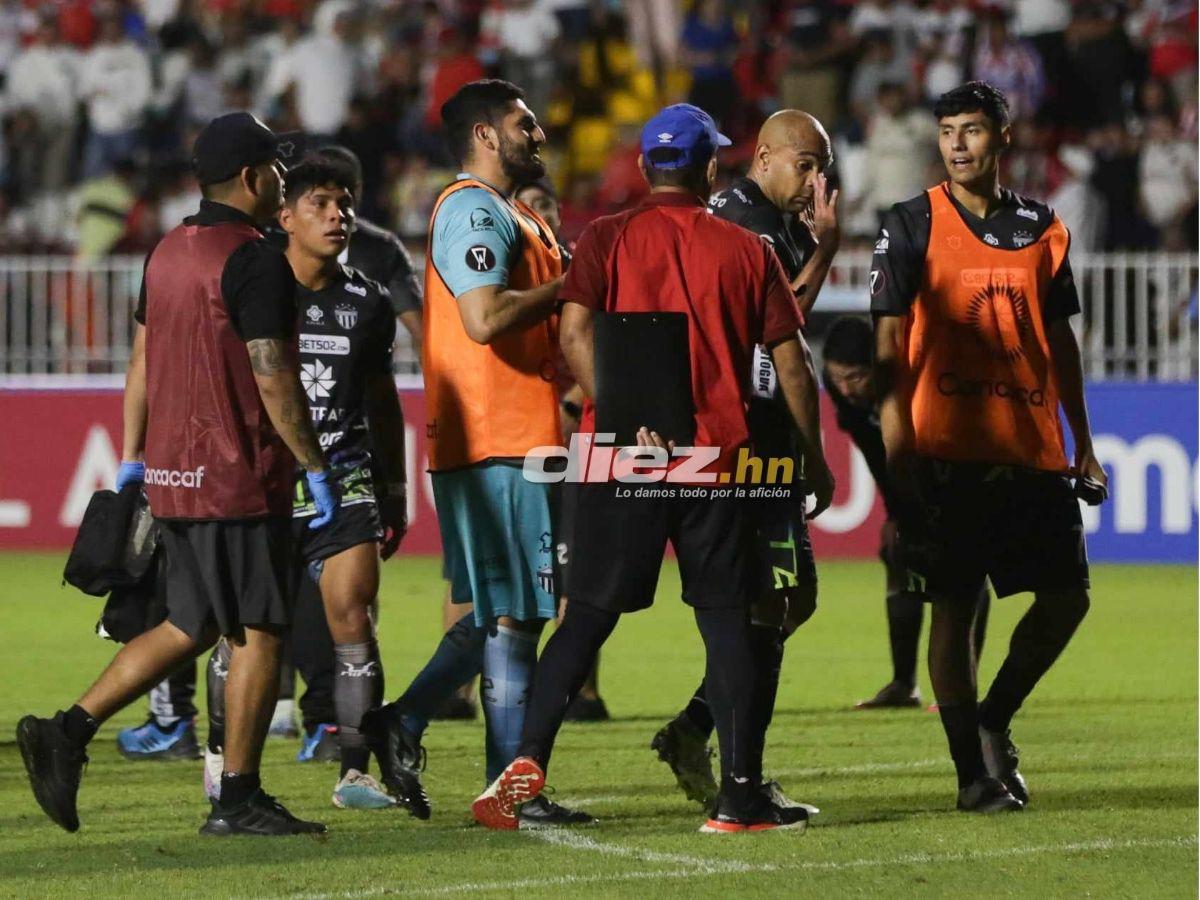 Llanto en Olimpia tras la eliminación, bronca del cuerpo técnico merengue con Antigua y tristeza en el Nacional
