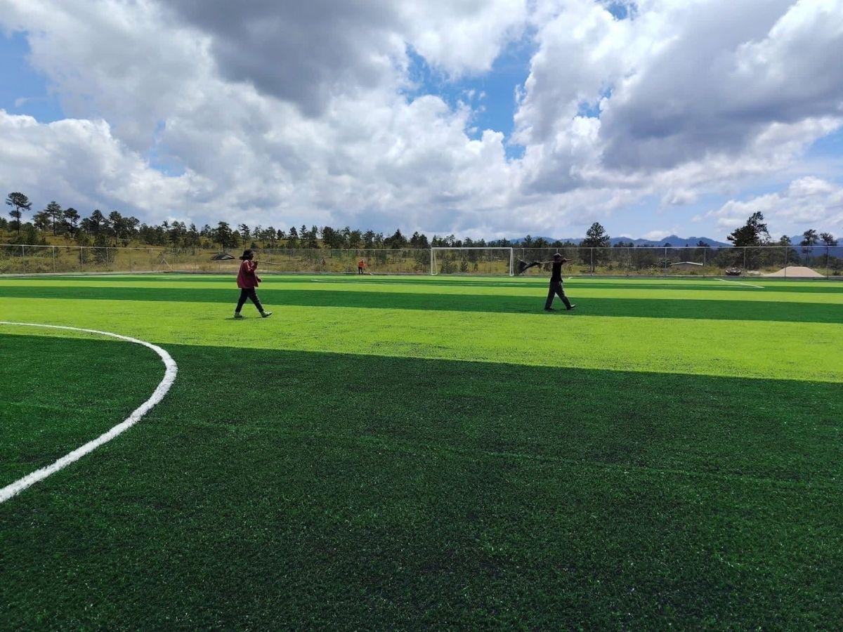 Condepor anuncia finalización de cancha de fútbol en reconocido municipio de Olancho