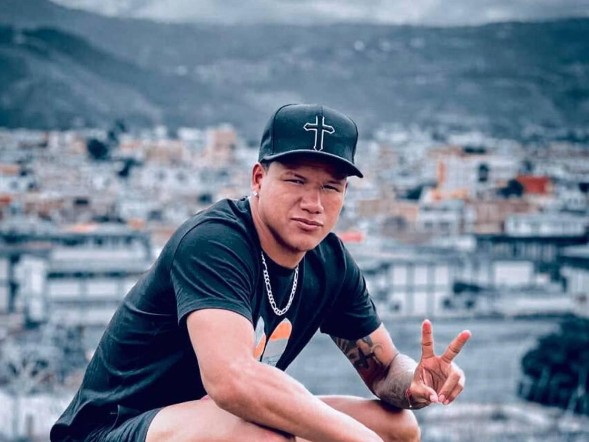 Impactante: dos futbolistas son asesinados luego de fichar por equipo; los sicarios llegaron vestidos de policías