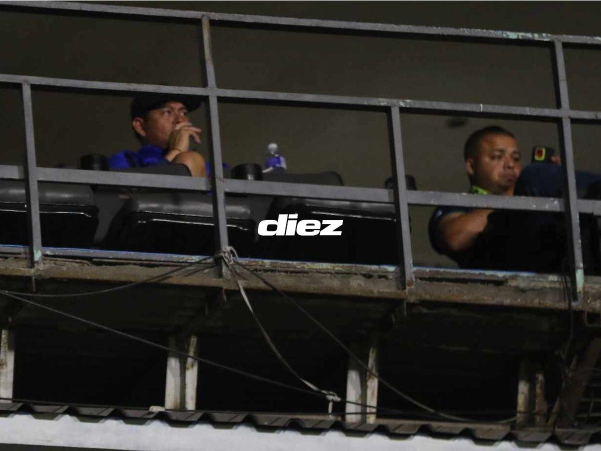 No se vio en TV: Chica viral es captada, bellezas cautivaron en el Motagua-Génesis y el espía en el Nacional