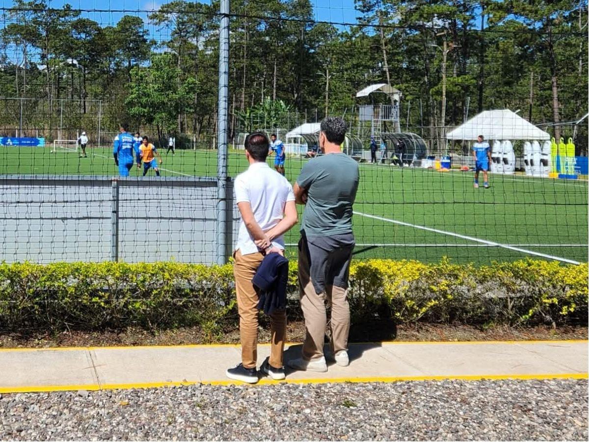 ¡A todo vapor! Francisco Molina no pierde el tiempo y arranca los trabajos con la Selección de Honduras: así fue su primer día