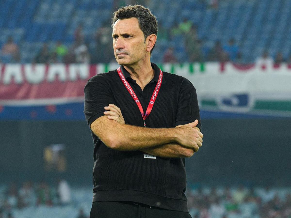 Señor del fútbol y un gran estratega: así definen en España a José Francisco Molina, nuevo DT de Honduras