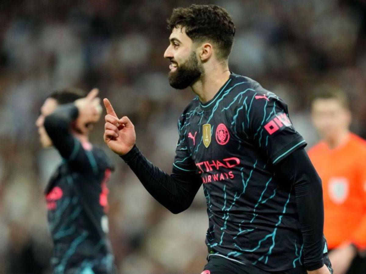 Flick borra a figura del Barca y salidas del Real Madrid tras llegada de Mourinho