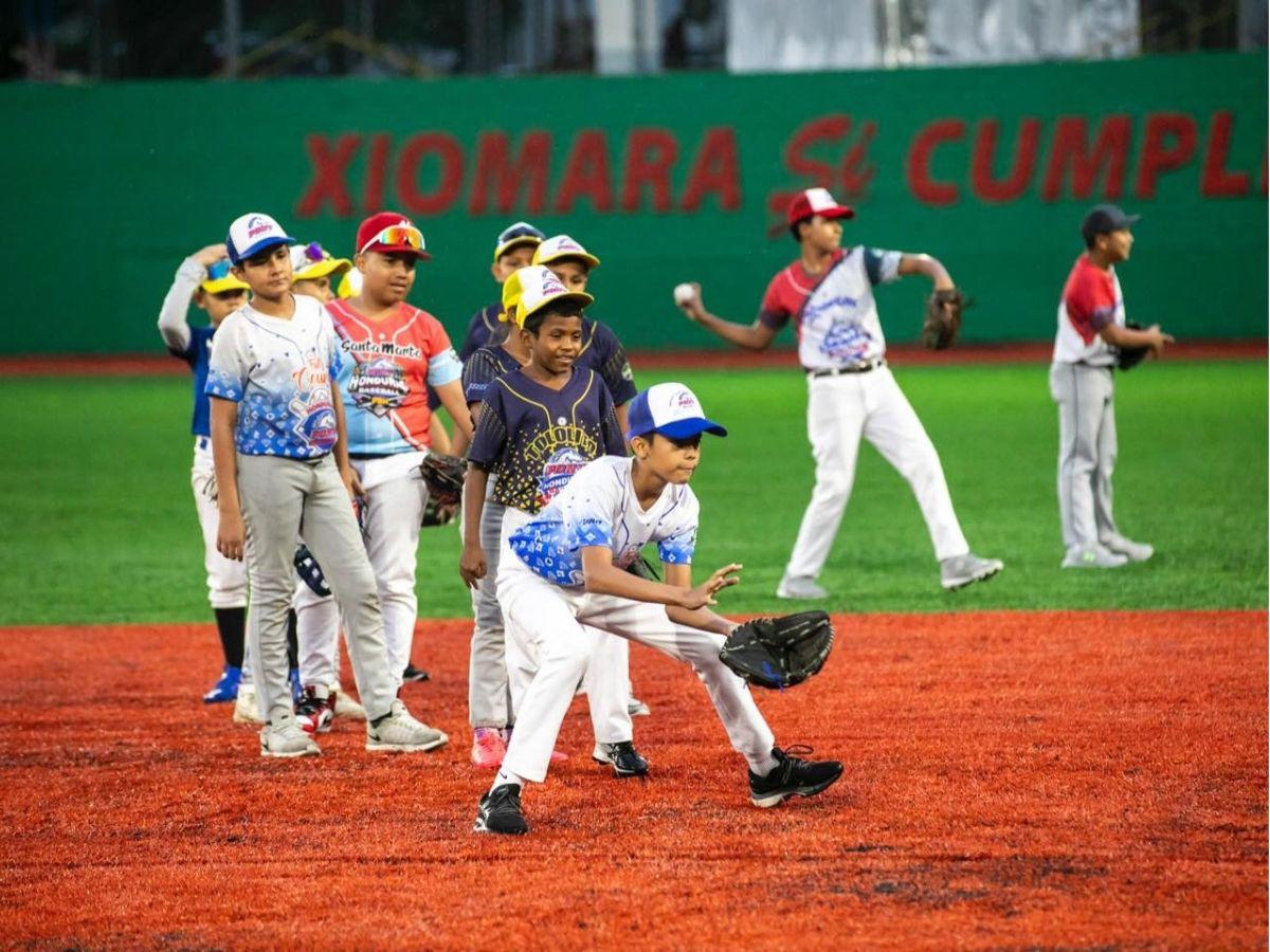 ¡Una mesa de billar! Así quedó el estadio “Chochi” Sosa de Tegucigalpa tras ser reinaugurado en un ambientazo
