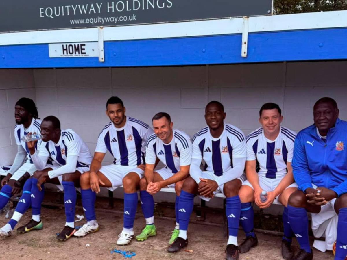 Lo que nadie esperaba de Maynor Figueroa: ficha por club de Inglaterra a los 42 años y este es su nuevo dorsal