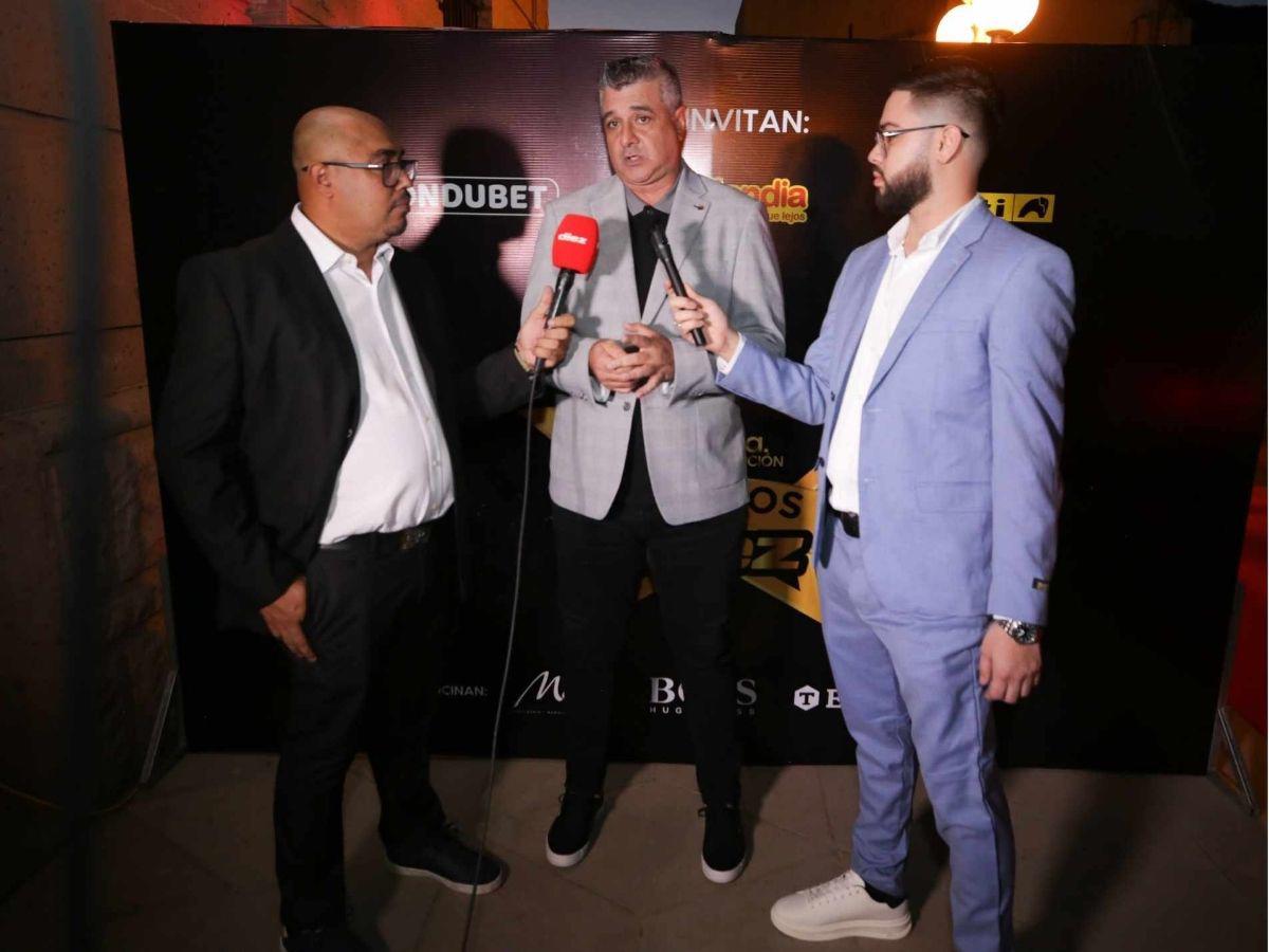 Bellezas, futbolistas y técnicos nominados: Así se vivió la previa de la gala de los Premios Diez en el Teatro Manuel Bonilla