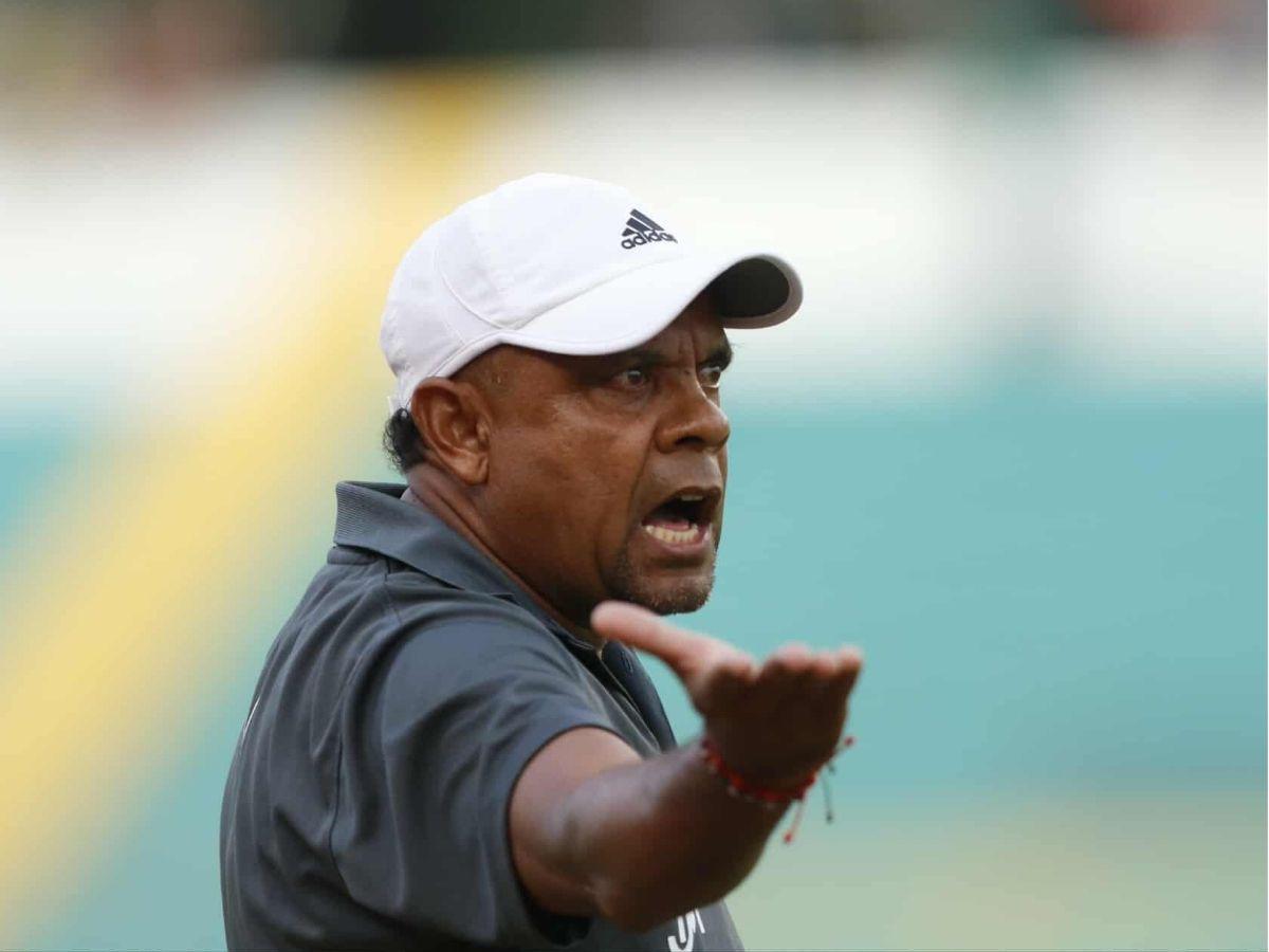 Tiktoker roba suspiros, rabieta de Raúl Cáceres y DT del Motagua se robó el show en sol centro en el Estadio Olímpico