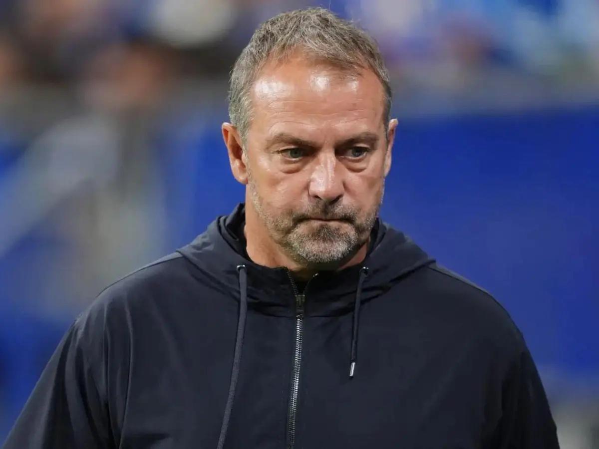 Hansi Flick toma una decisión que sacude Barcelona en plena temporada y Laporta está de acuerdo