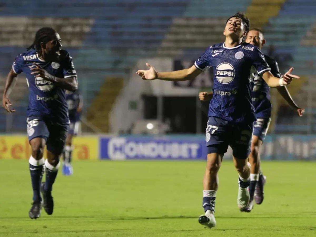 El motivo del brutal enfado de Tilguath, impensado héroe de Motagua y todos deben tomar ejemplo de Denis Meléndez