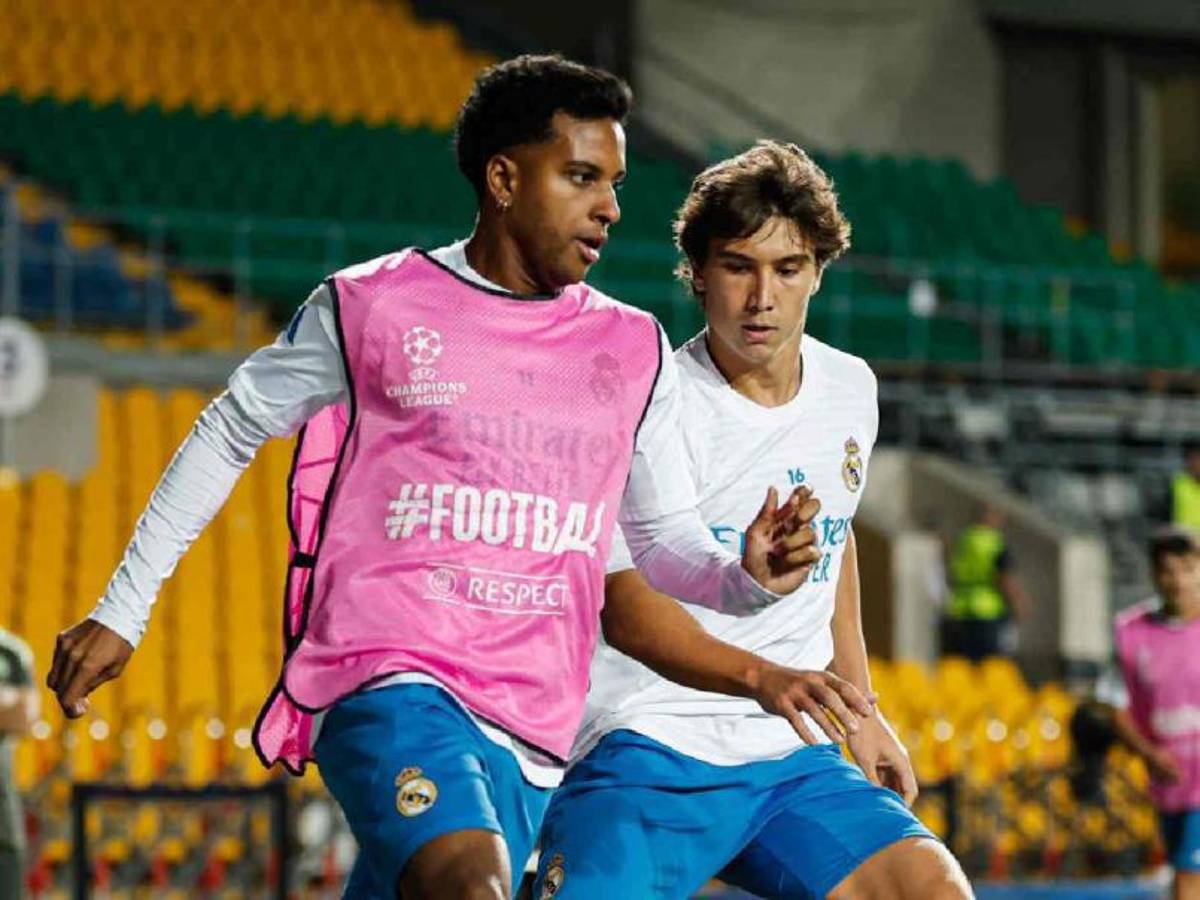 El camerino del Real Madrid está roto: revelan la lista de los futbolistas que quieren fuera a Xabi Alonso y los que lo apoyan