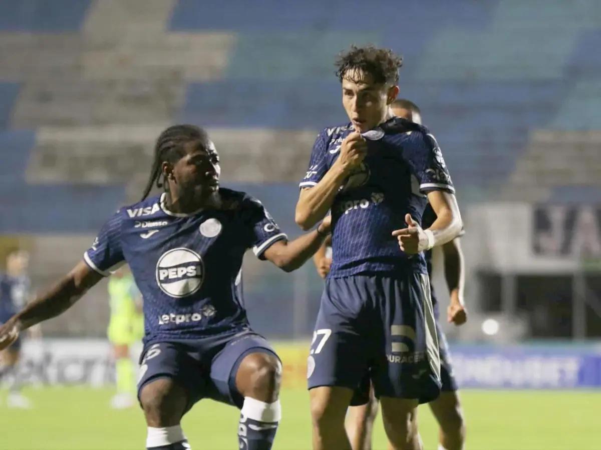 El motivo del brutal enfado de Tilguath, impensado héroe de Motagua y todos deben tomar ejemplo de Denis Meléndez