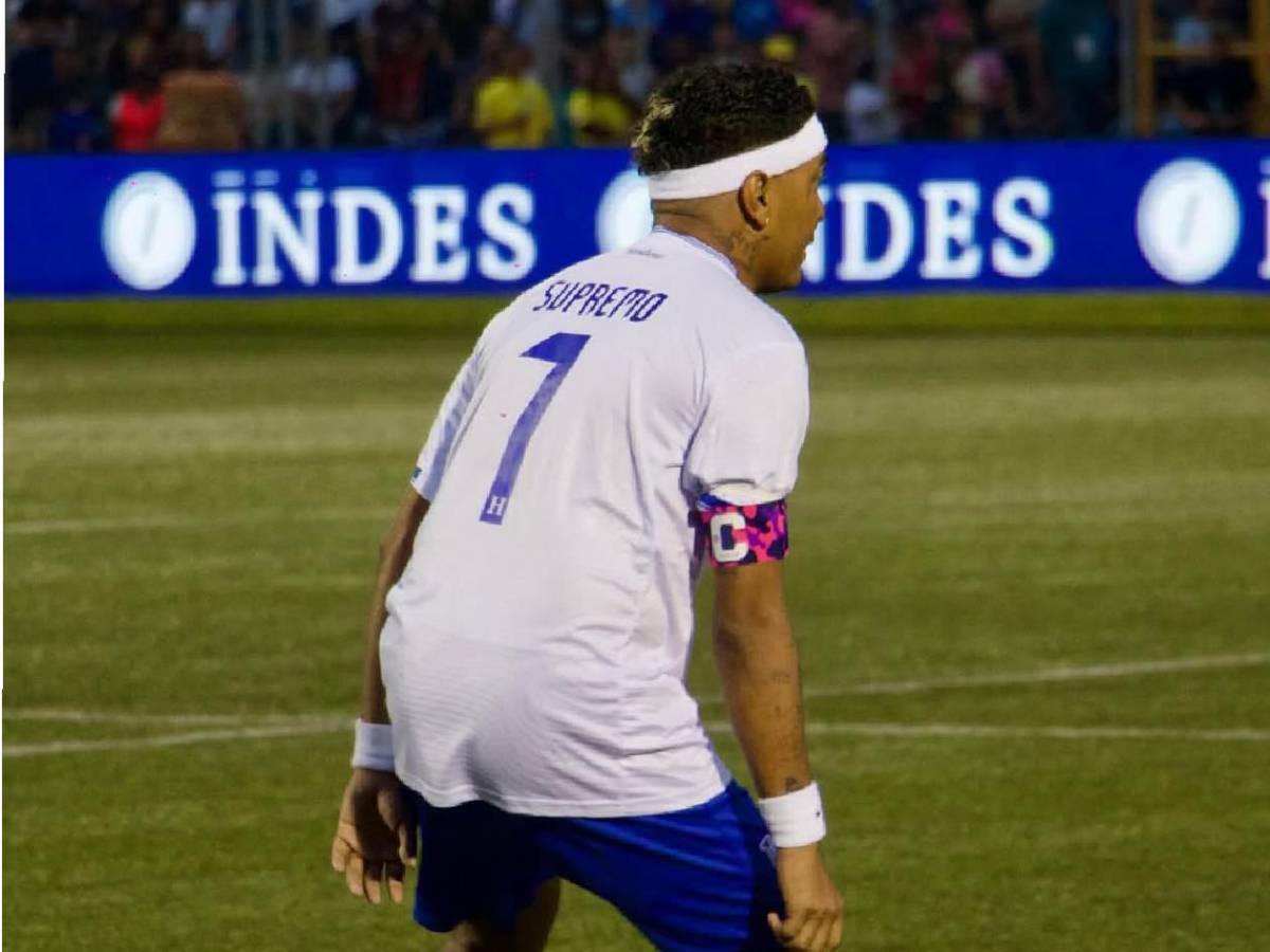 Partido de tiktokers de Honduras vs El Salvador: Supremo invita a Elsa Oseguera y esta fue la respuesta de la periodista