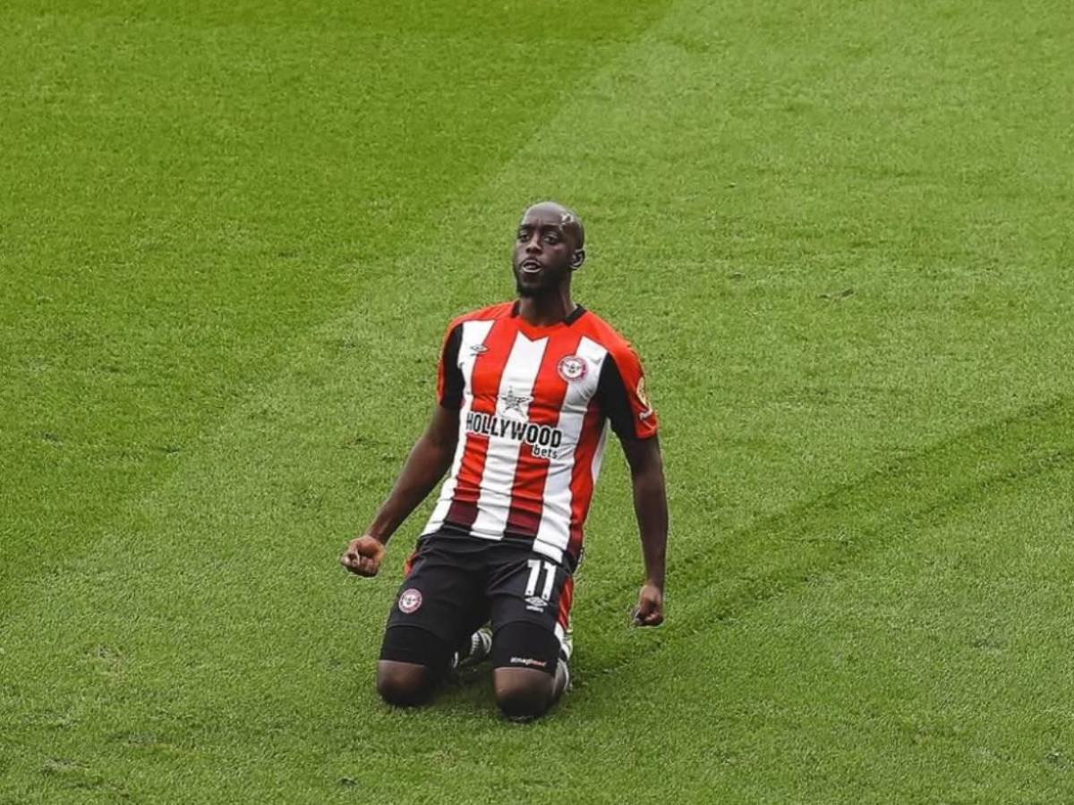 Mujer arrojó ácido al delantero de moda en Inglaterra y este fue el horrible motivo: vivió una pesadilla