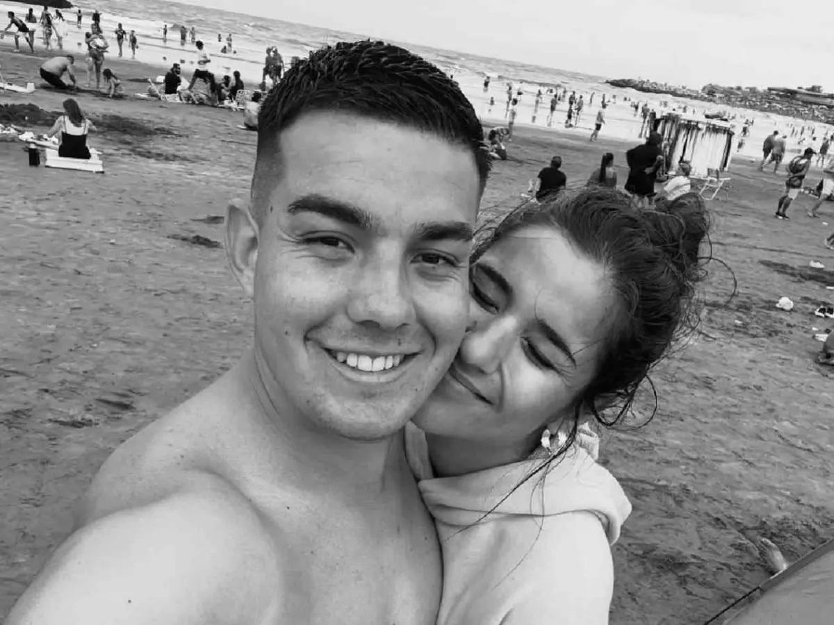 Así quedó el auto donde murió un árbitro, la causa del accidente y el desgarrador mensaje de su novia: Me arrancaste...