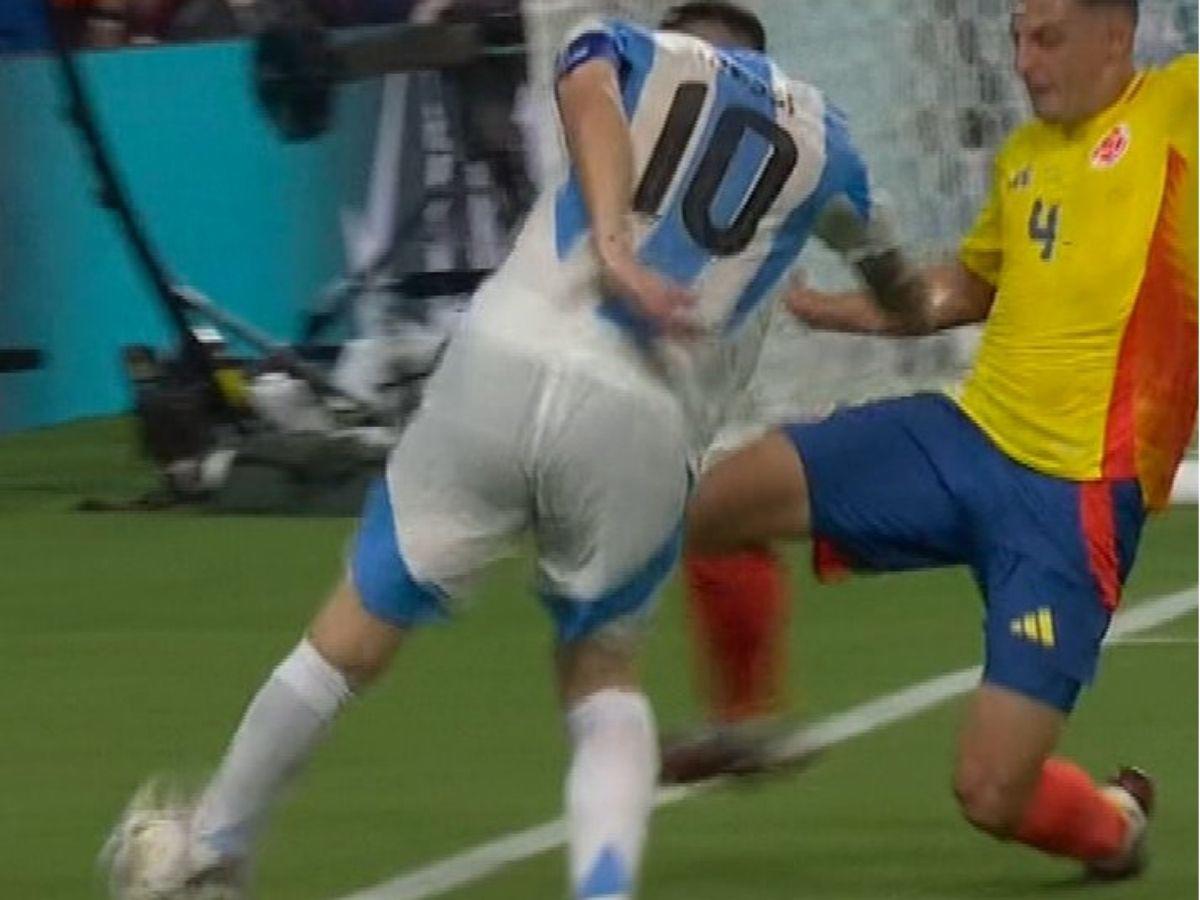 El llanto desconsolado de Messi, su horrible lesión de tobillo y las lágrimas de Di María en la final de Copa América