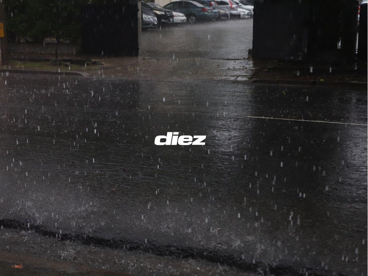 Tormenta Sara se hace sentir en Honduras con inundaciones: ¡el Estadio Morazán ya recibió el primer azote!