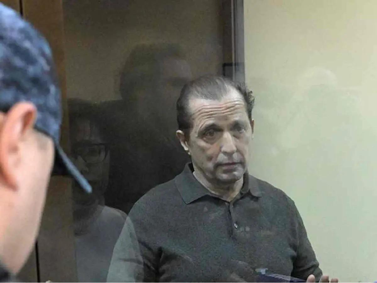 Miembro de histórico club de Europa revela cuánto pagó por un asesinato y todo un país queda consternado