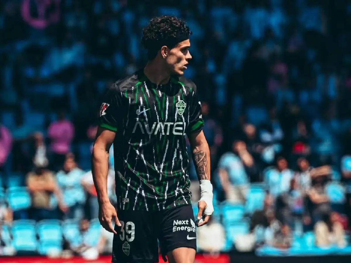 Se despidió de su club y se une a Flick como el primer refuerzo de Barcelona
