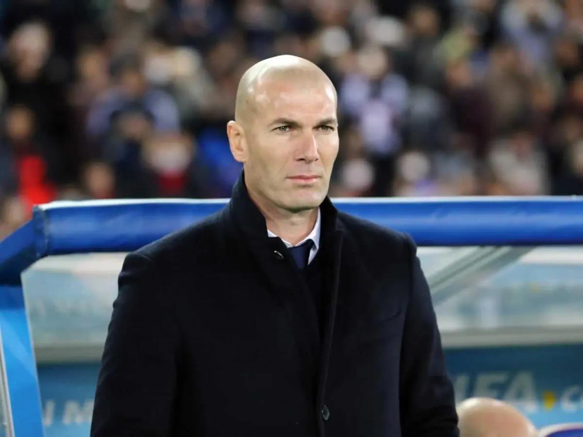 Zidane se olvida del Real Madrid y ya toma sus primeras decisiones: los dos borrados y los refuerzos que trae