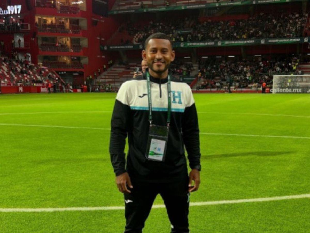 Futbolistas de Honduras se vuelcan en apoyo a Juan Carlos Obregón, blanco de críticas del México vs Honduras en Toluca